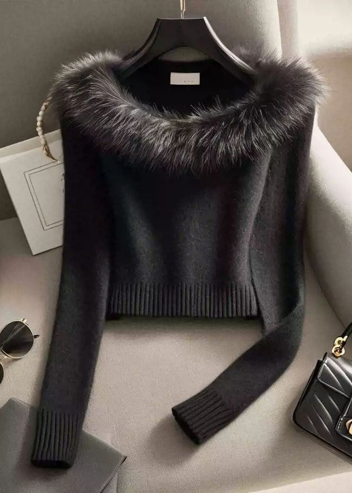 Beautifully Finished Sweater in a Timeless Design