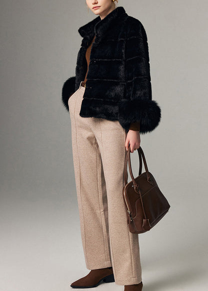 Classic Vintage & Enduringly Stylish Coat