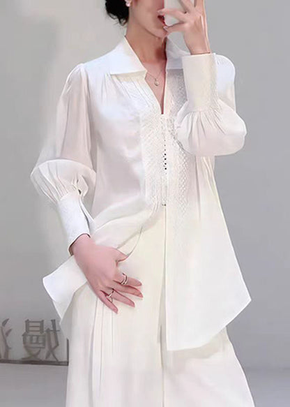 Classic Vintage Shirt with a Flattering Fit