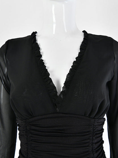 Gracefully Styled Dress for Any Occasion
