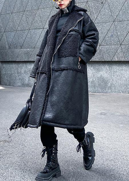 Effortlessly Elegant Jacket with a Timeless Design