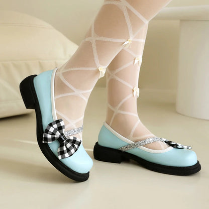 Graceful Orthopedic Loafers for Modern Look