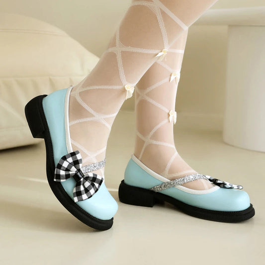 Graceful Orthopedic Loafers for Modern Look