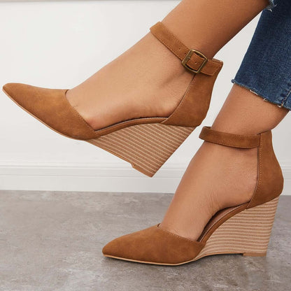 Graceful Orthopedic Pumps for Modern Look