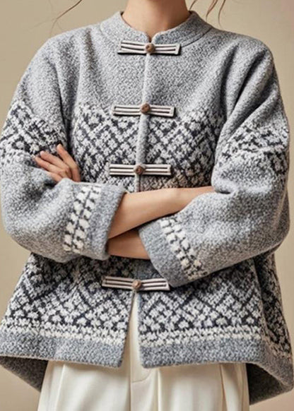 Classic Vintage & Enduringly Stylish Coat