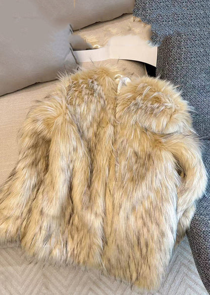 Beautifully Crafted Coat in a Classic Style