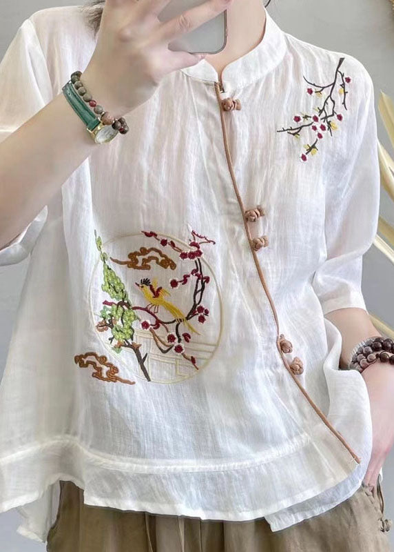 Classic Vintage Top with a Flattering Fit