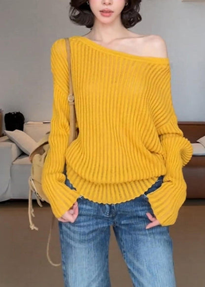 Effortlessly Elegant Sweater with a Timeless Design