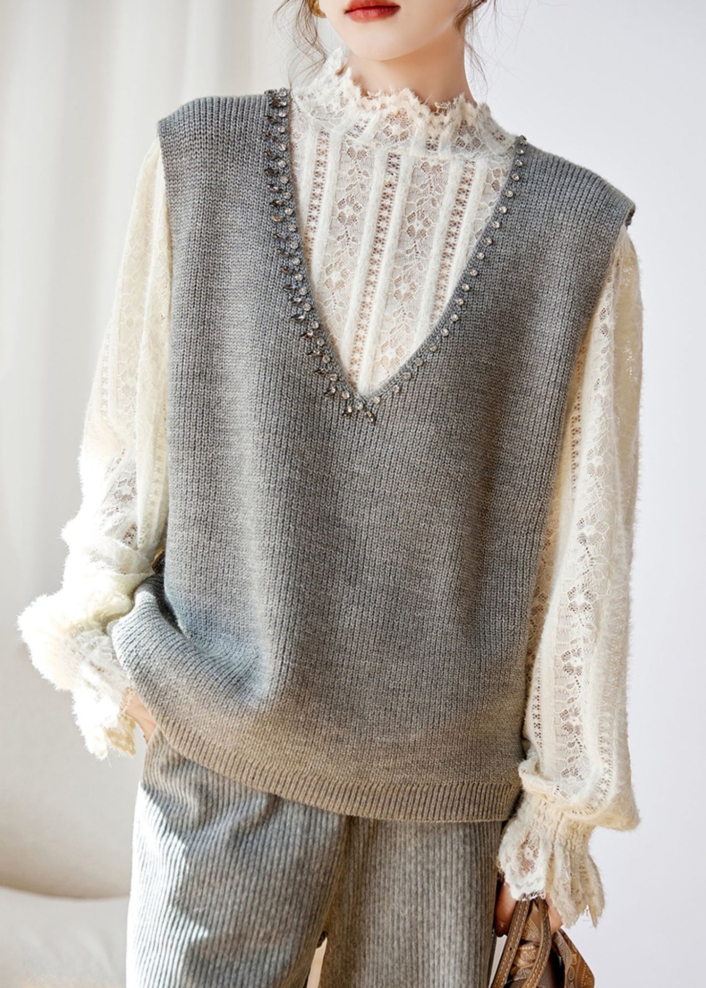 Beautifully Finished Coat in a Timeless Design