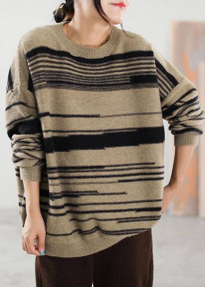 Gracefully Styled Sweater for Any Occasion