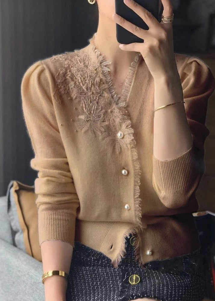 Gracefully Styled Cardigan for Any Occasion
