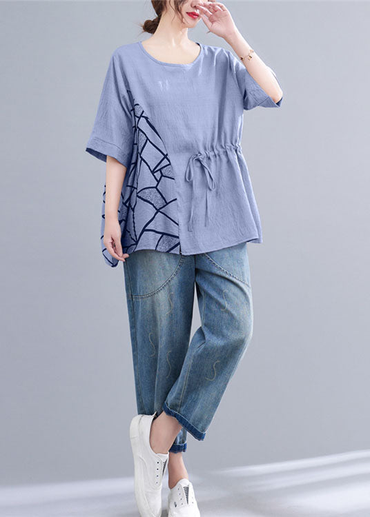 Classic Vintage Shirt with a Flattering Fit