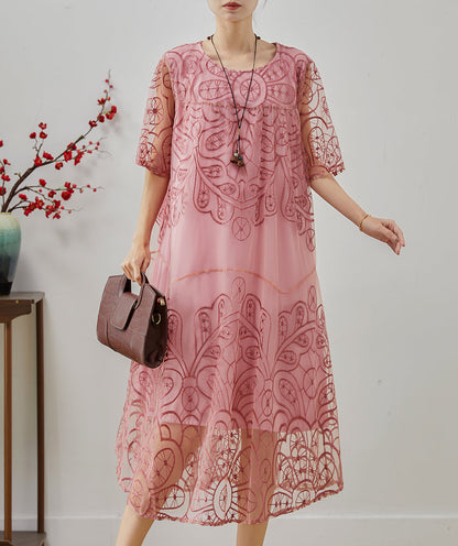 Beautifully Crafted Dress in a Classic Style