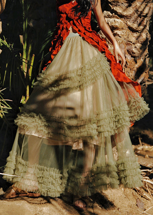 Well Tailored Garment with a Graceful Silhouette