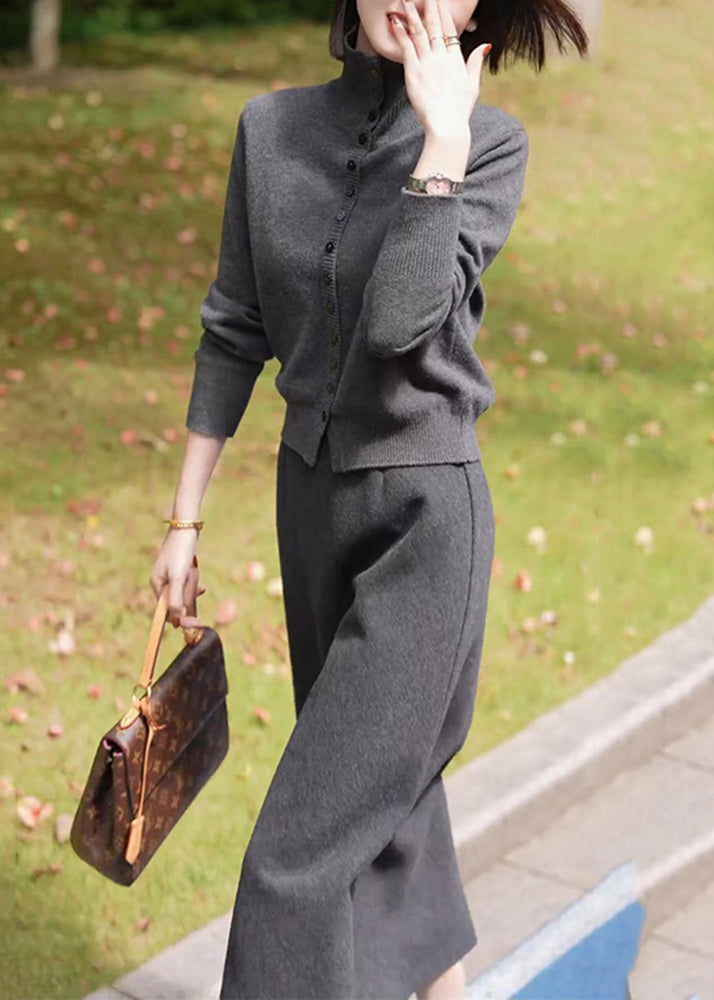 Beautifully Crafted Cardigan in a Classic Style