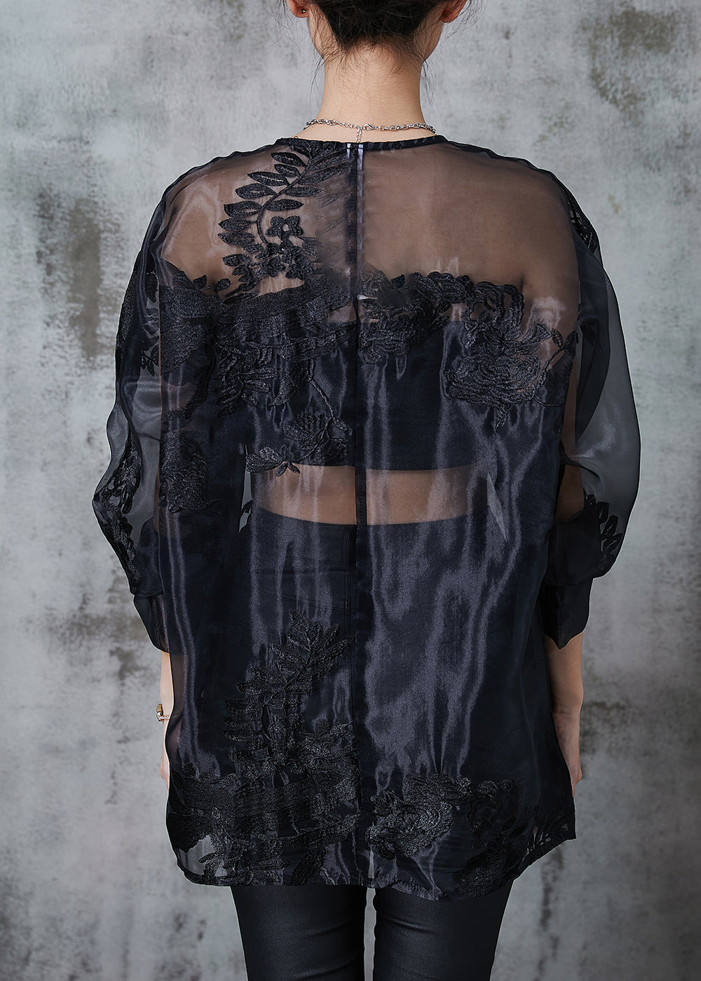 Classic Vintage & Enduringly Stylish Blouse