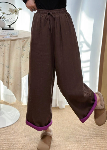 Effortlessly Elegant Pants with a Timeless Design