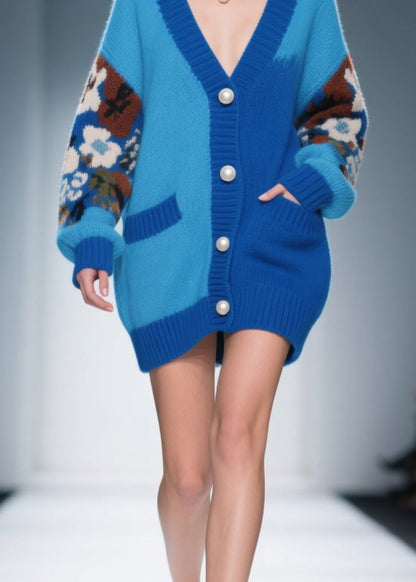 Classic Vintage Cardigan with a Flattering Fit