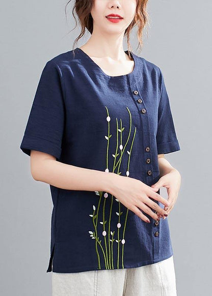 Classic Vintage Shirt with a Flattering Fit