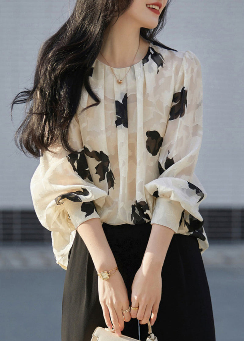 A Vintage Style Top with Delicate Timeless Details