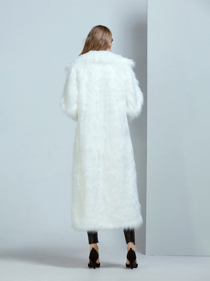 Effortlessly Elegant Coat with a Timeless Design