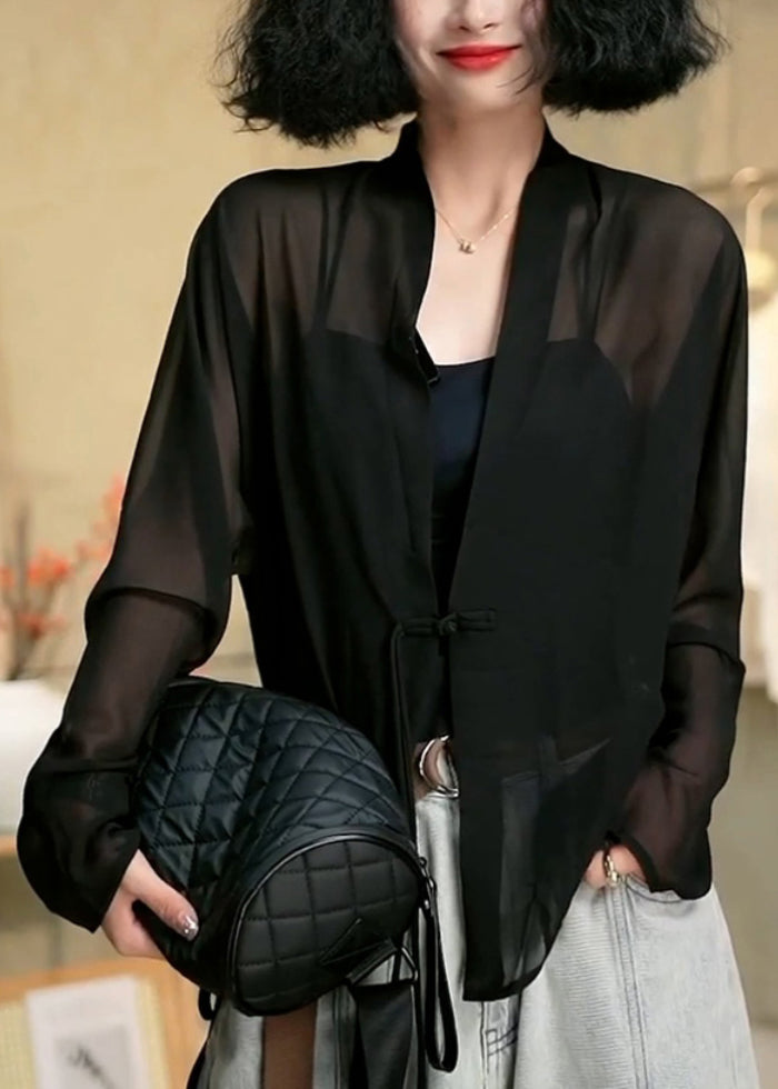 Elegantly Styled Coat for Everyday Wear