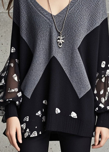Effortlessly Elegant Sweater with a Timeless Design