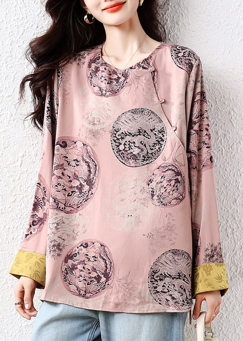 Beautifully Crafted Blouse in a Classic Style