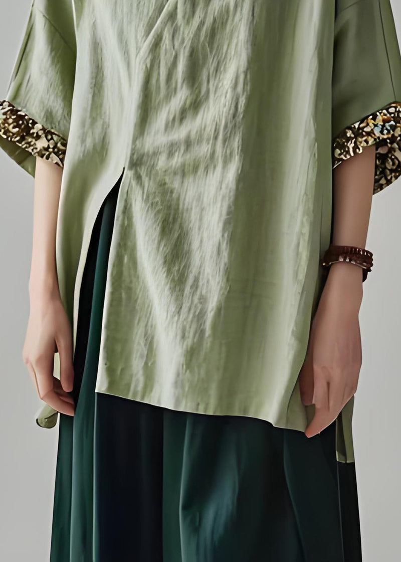 Sophisticated Blouse with a Clean Classic Look