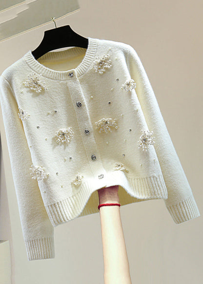 Beautifully Finished Sweater in a Timeless Design