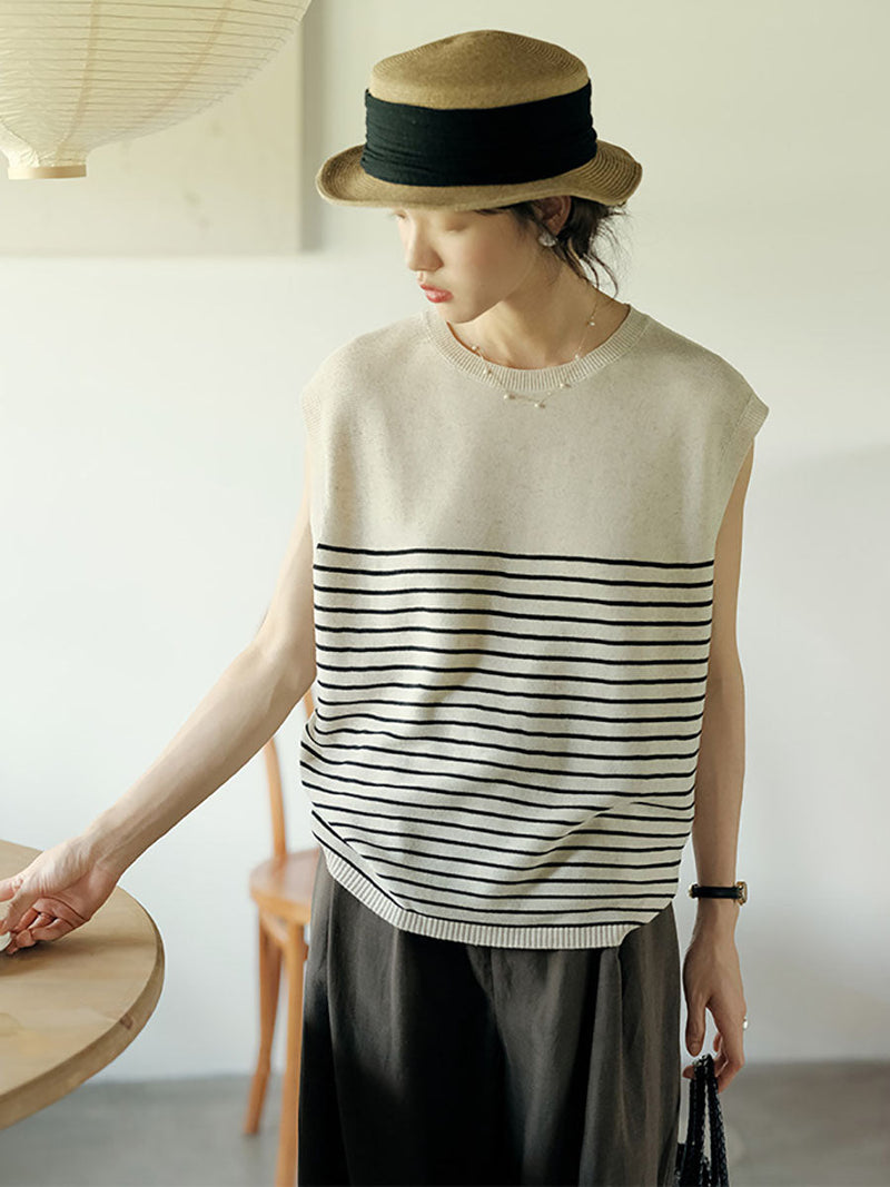 Sophisticated Garment with a Clean Classic Look