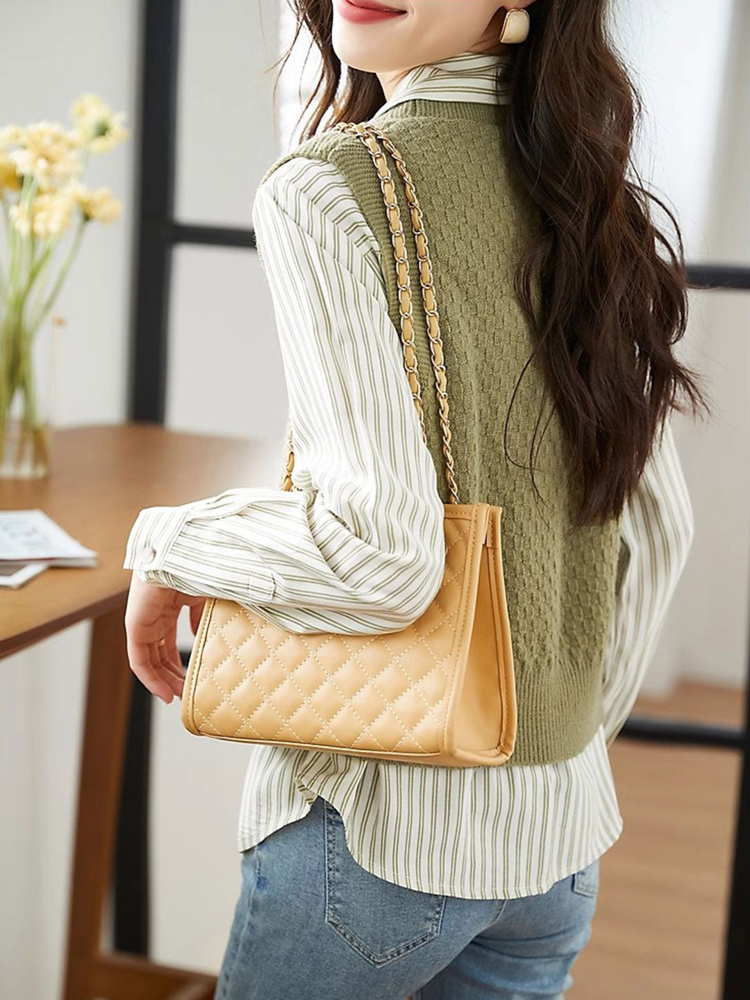 Sophisticated Shirt with a Clean Classic Look