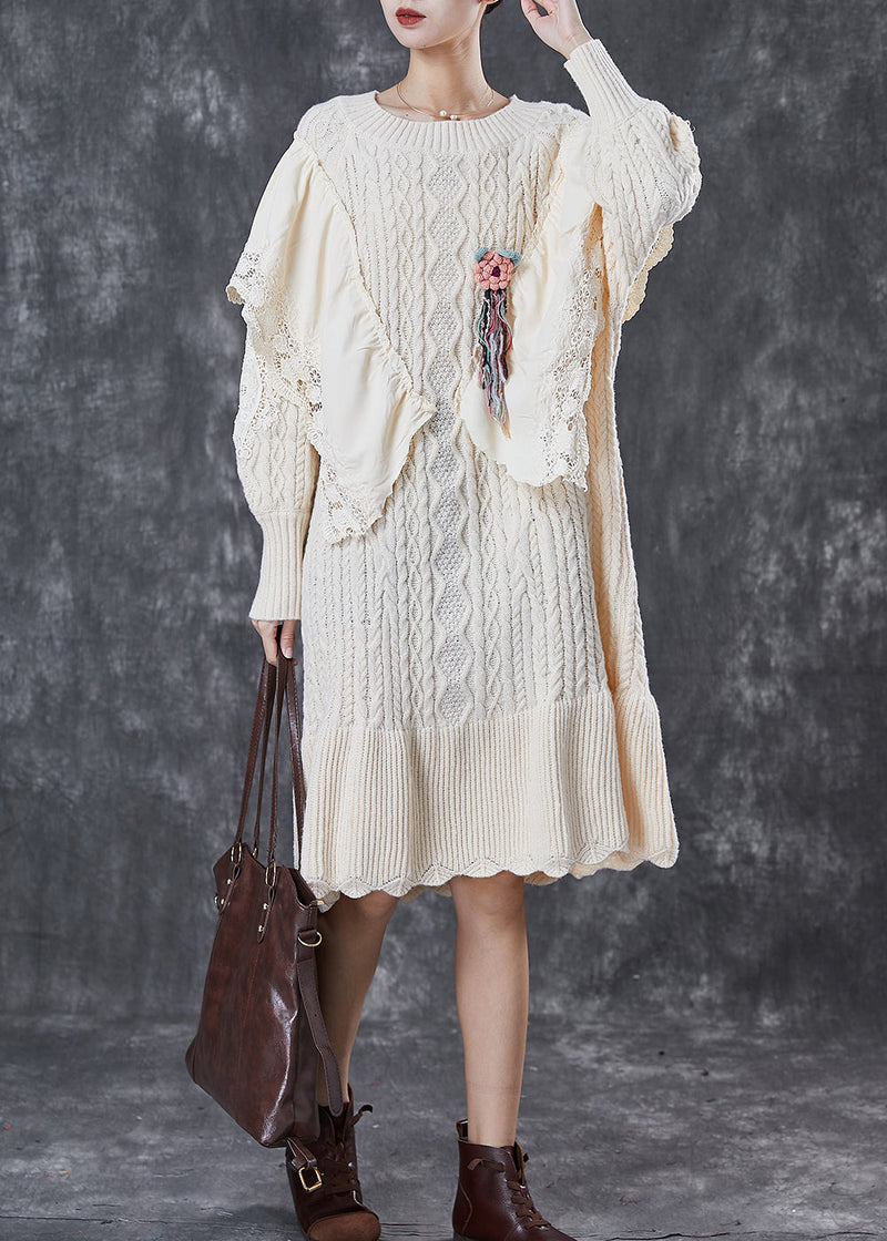 Well Tailored Sweater with a Graceful Silhouette