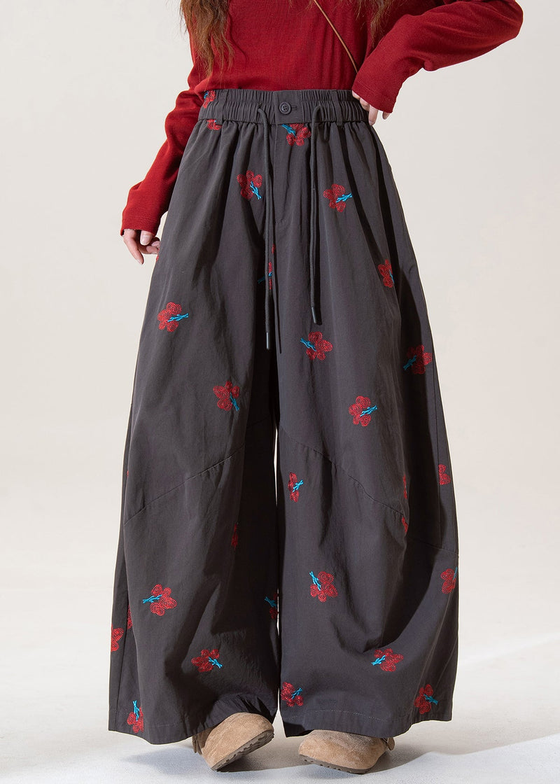 Well Tailored Pants with a Graceful Silhouette