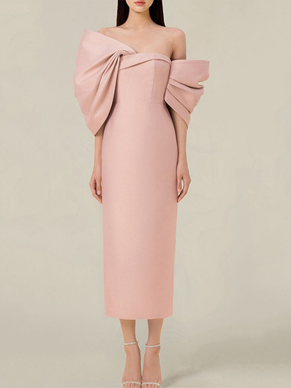 Well Tailored Dress with a Graceful Silhouette