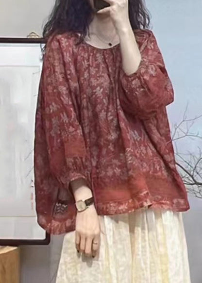 A Vintage Style Top with Delicate Timeless Details