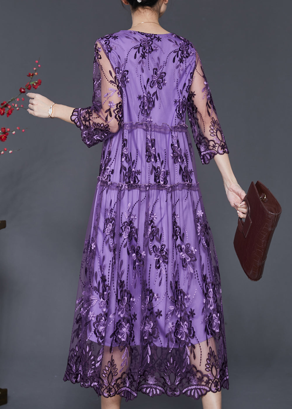 Beautifully Crafted Dress in a Classic Style