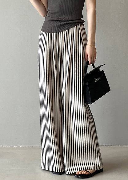 Elegantly Styled Pants for Everyday Wear