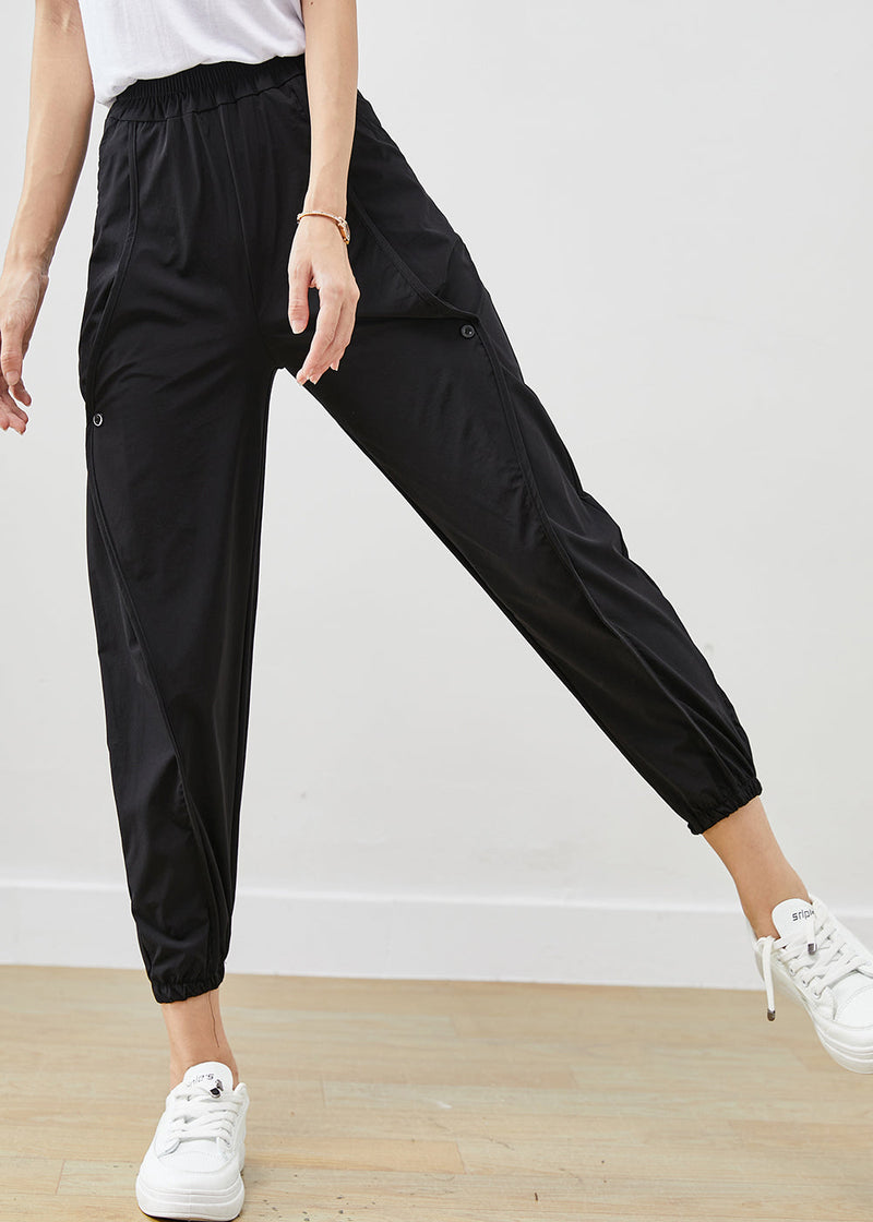 Well Tailored Pants with a Graceful Silhouette