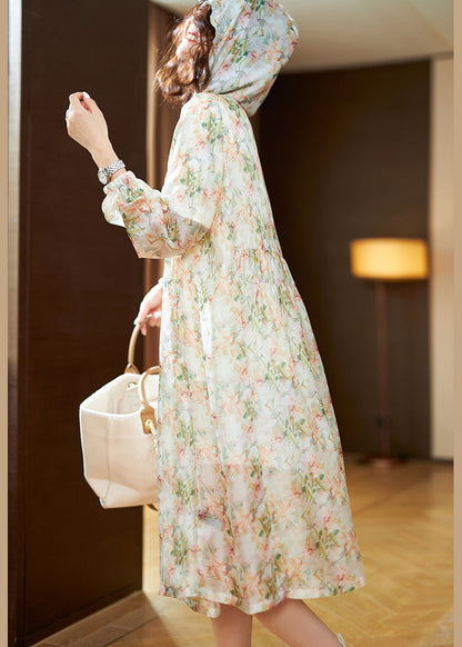 Classic Vintage Coat with a Flattering Fit
