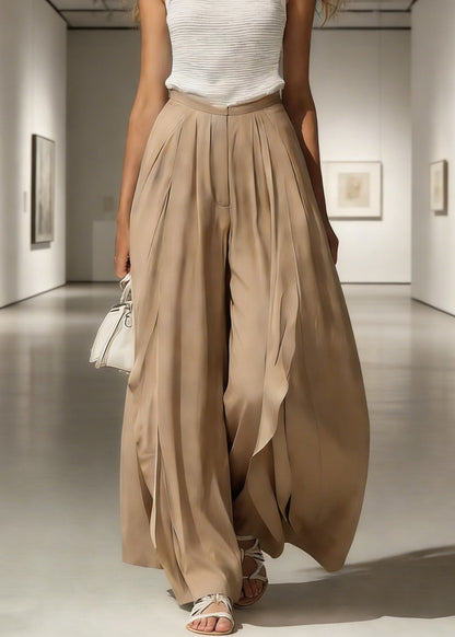 Classic Vintage Pants with a Flattering Fit
