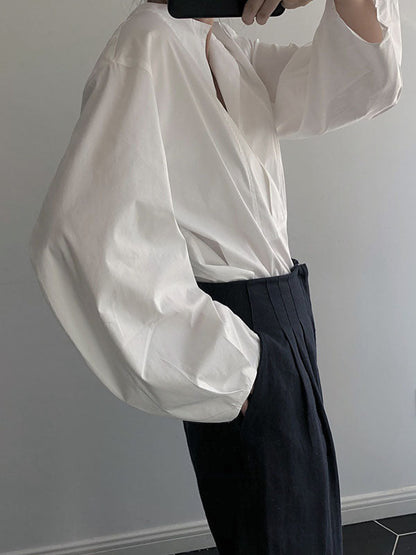 Effortlessly Elegant Shirt with a Timeless Design