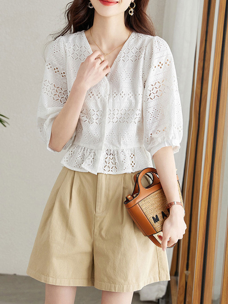 Classic Vintage & Enduringly Stylish Blouse