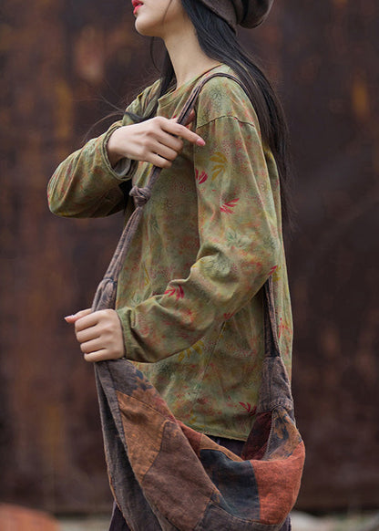 A Vintage Style Shirt with Delicate Timeless Details