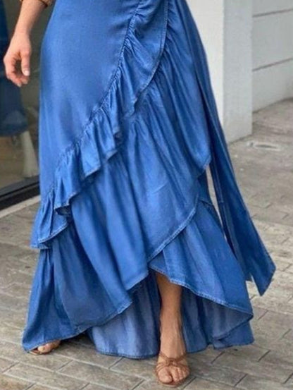 Gracefully Styled Garment for Any Occasion