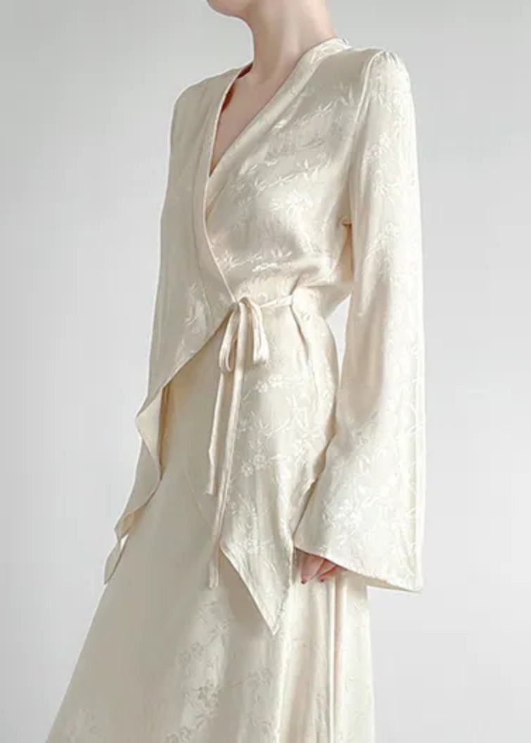 Well Tailored Shirt with a Graceful Silhouette